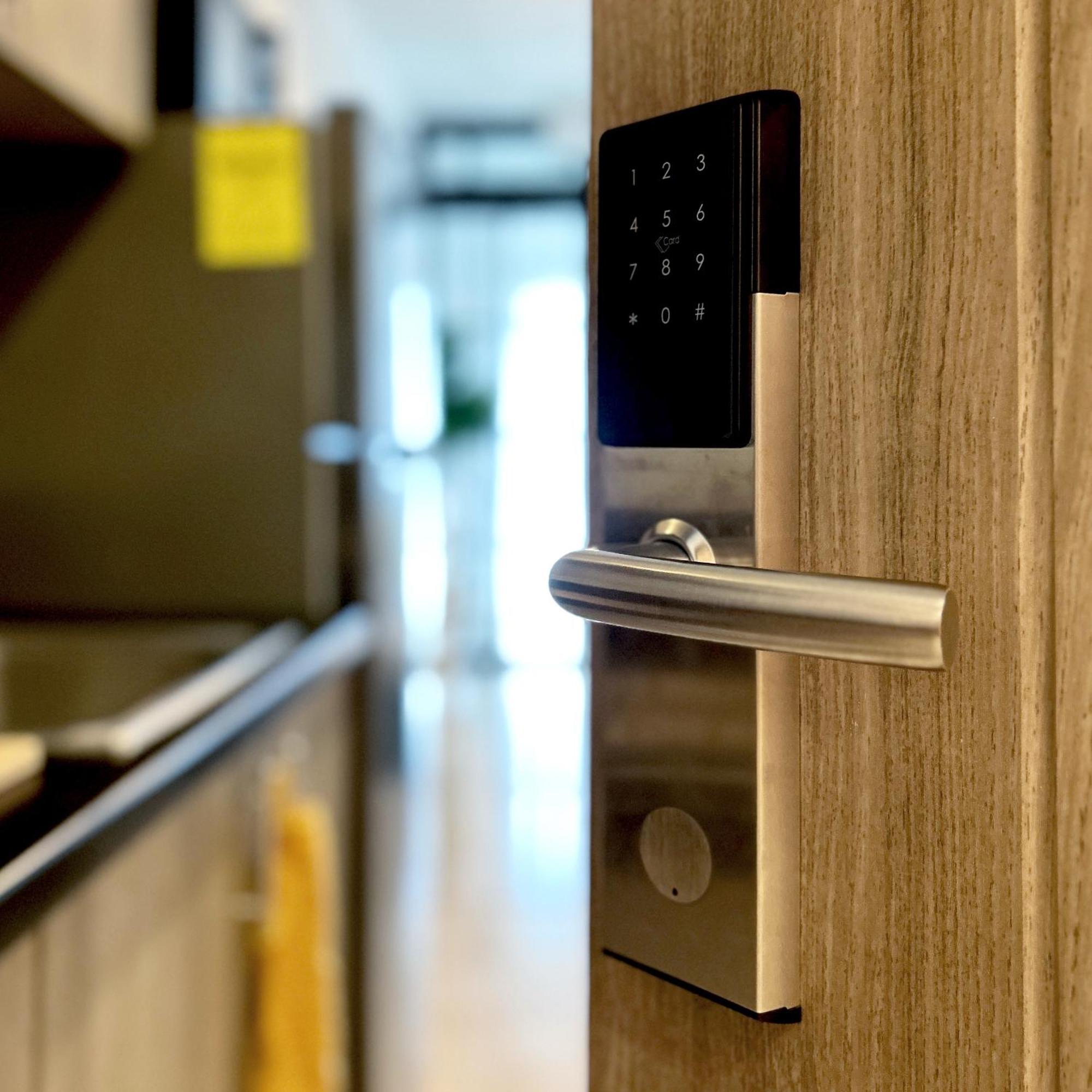 Evan Suite @ S Residences Пасай Экстерьер фото